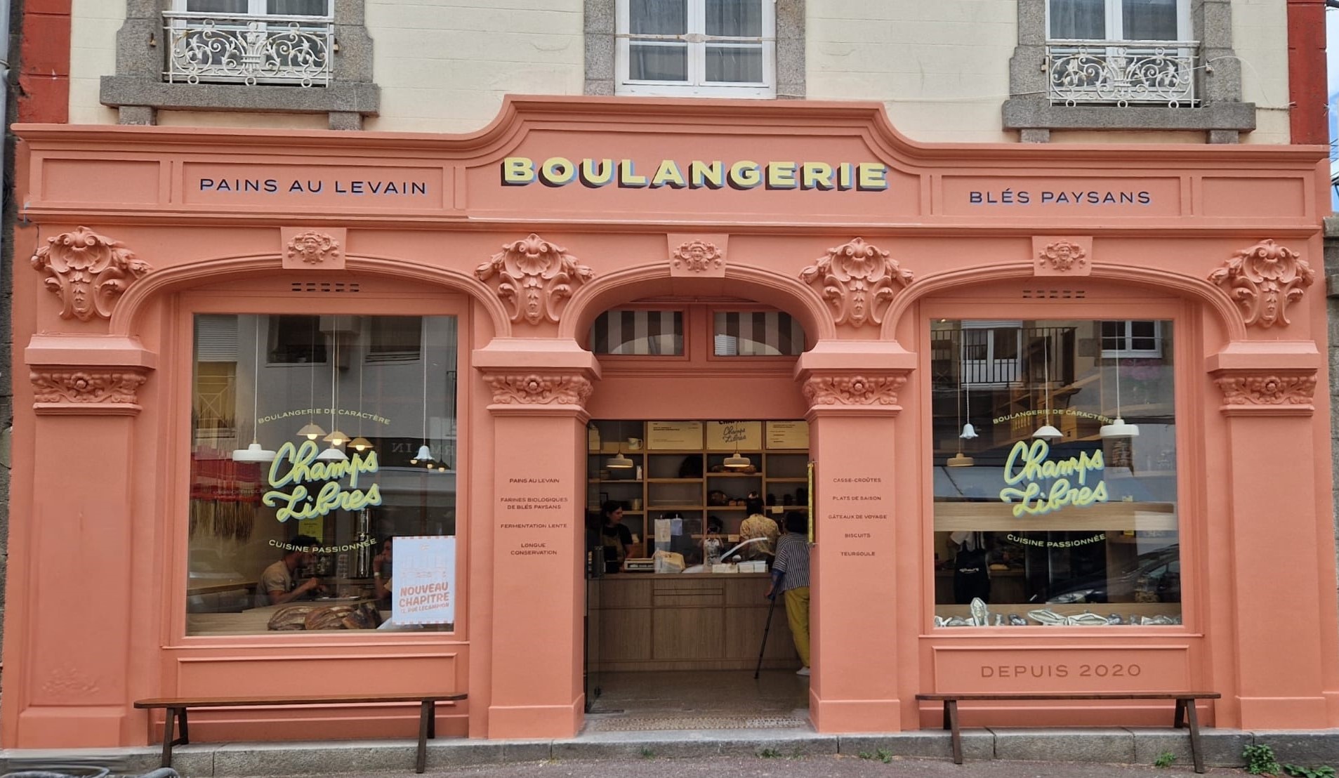 façade boulangerie Champs LIbres