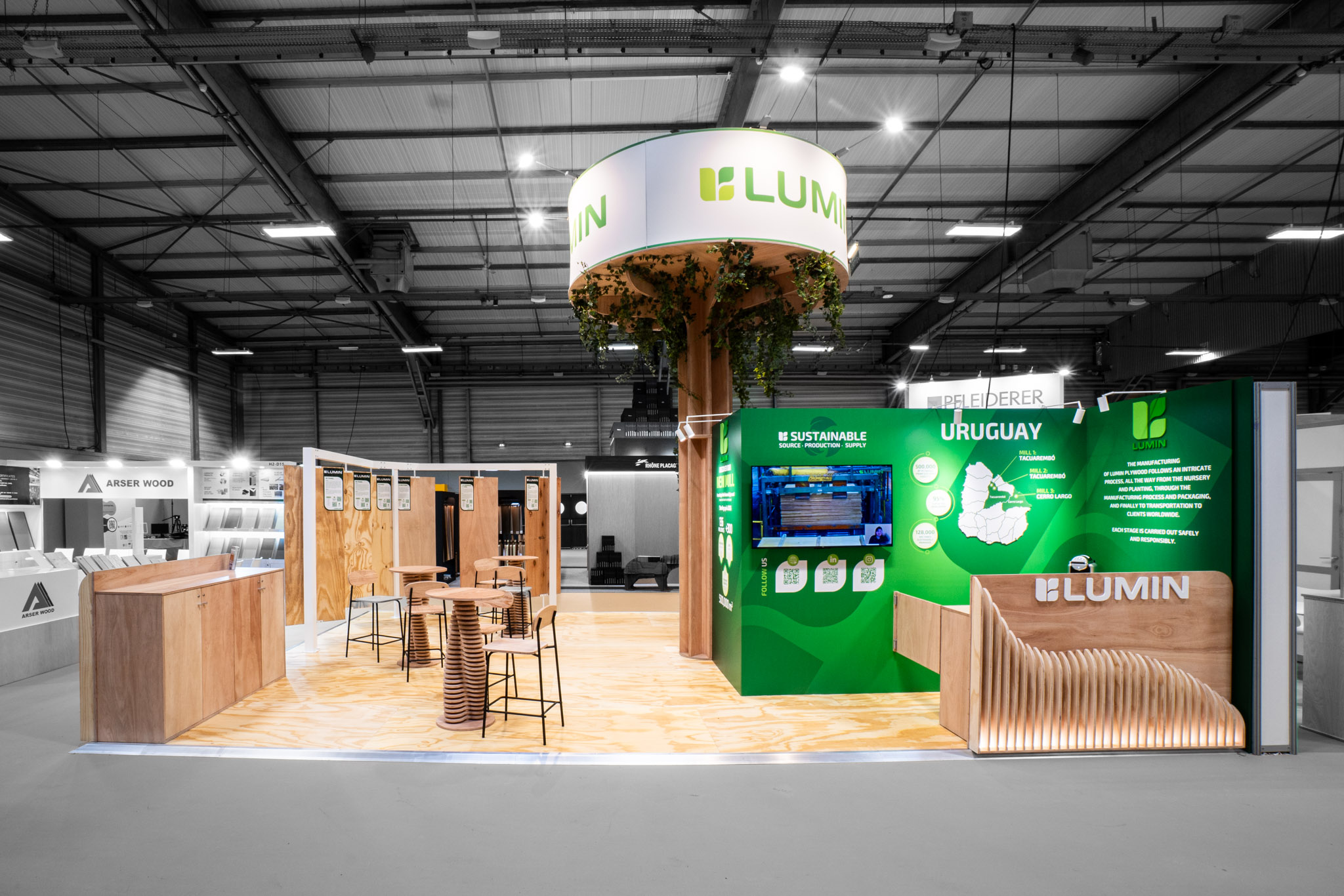 Stand durable Lumin Carrefour du bois