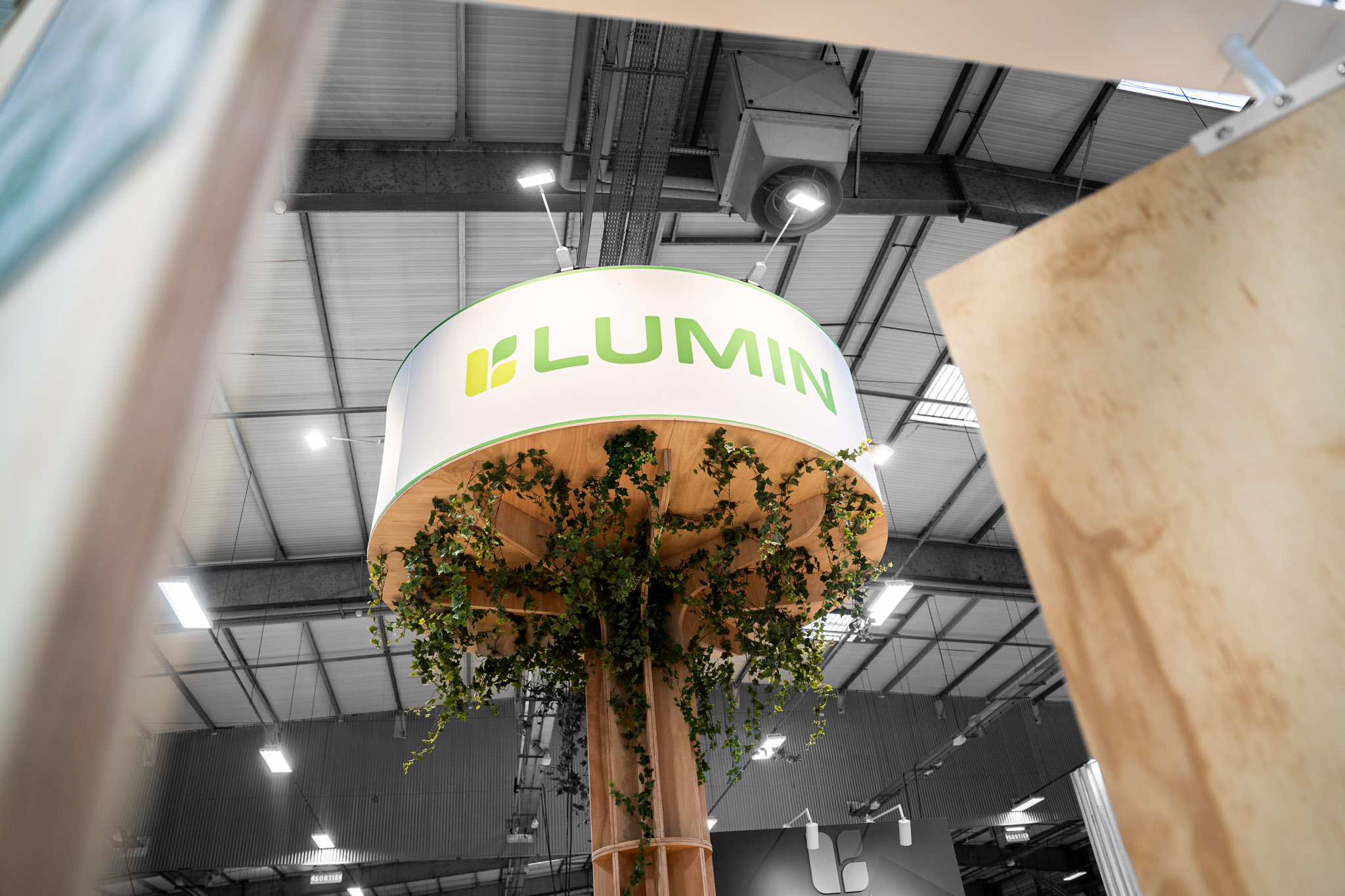 Enseigne Stand durable LUMIN